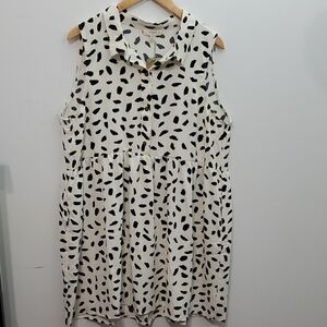 Umgee Black and White Mini Dress Chic and Versatile